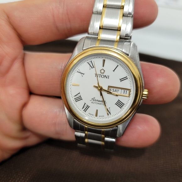 Titoni Men's Watch - Picture 10 of 15